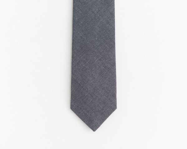 Dark grey tie