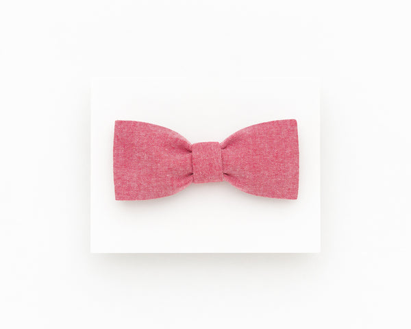 Light red bow tie