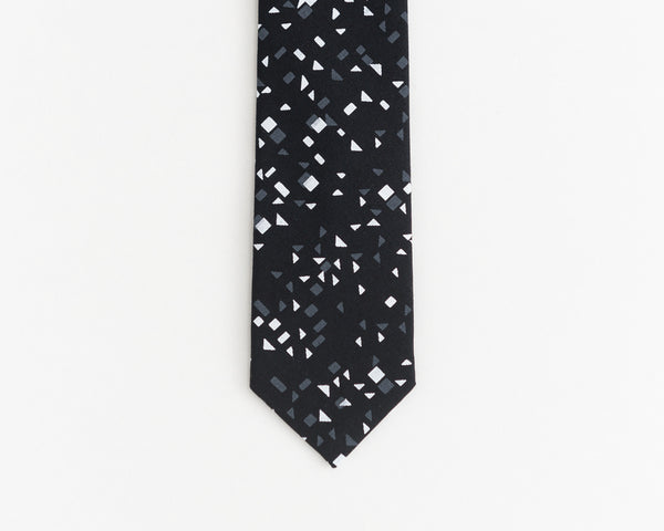 Black speckled tie