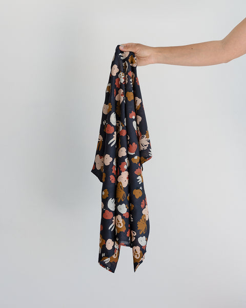 Summer scarf / Emma Black