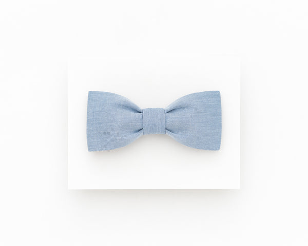 Light blue bow tie, wedding bow tie for groomsmen - Isola bow tie